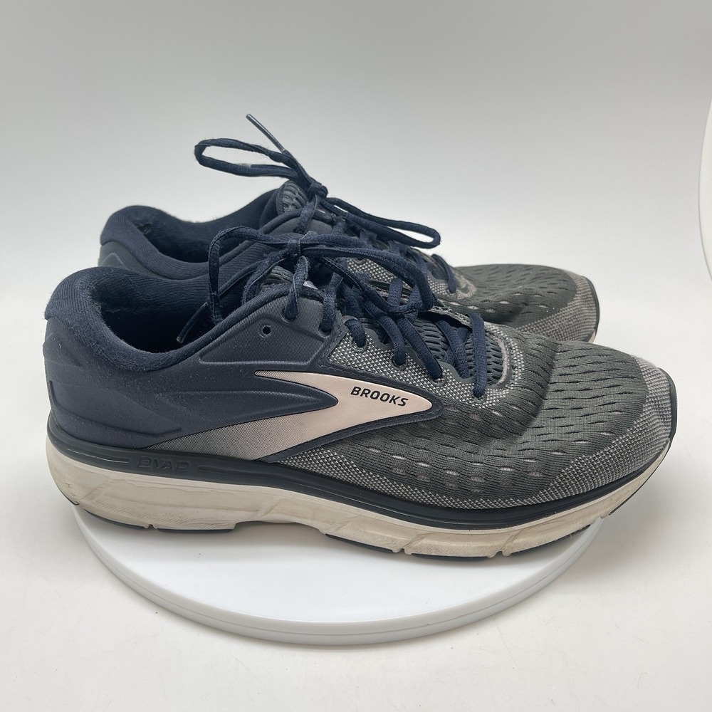Brooks Sneakers Womens 11 D Dyad 11‎ 1203121D496 Gray Running Athletic Shoes